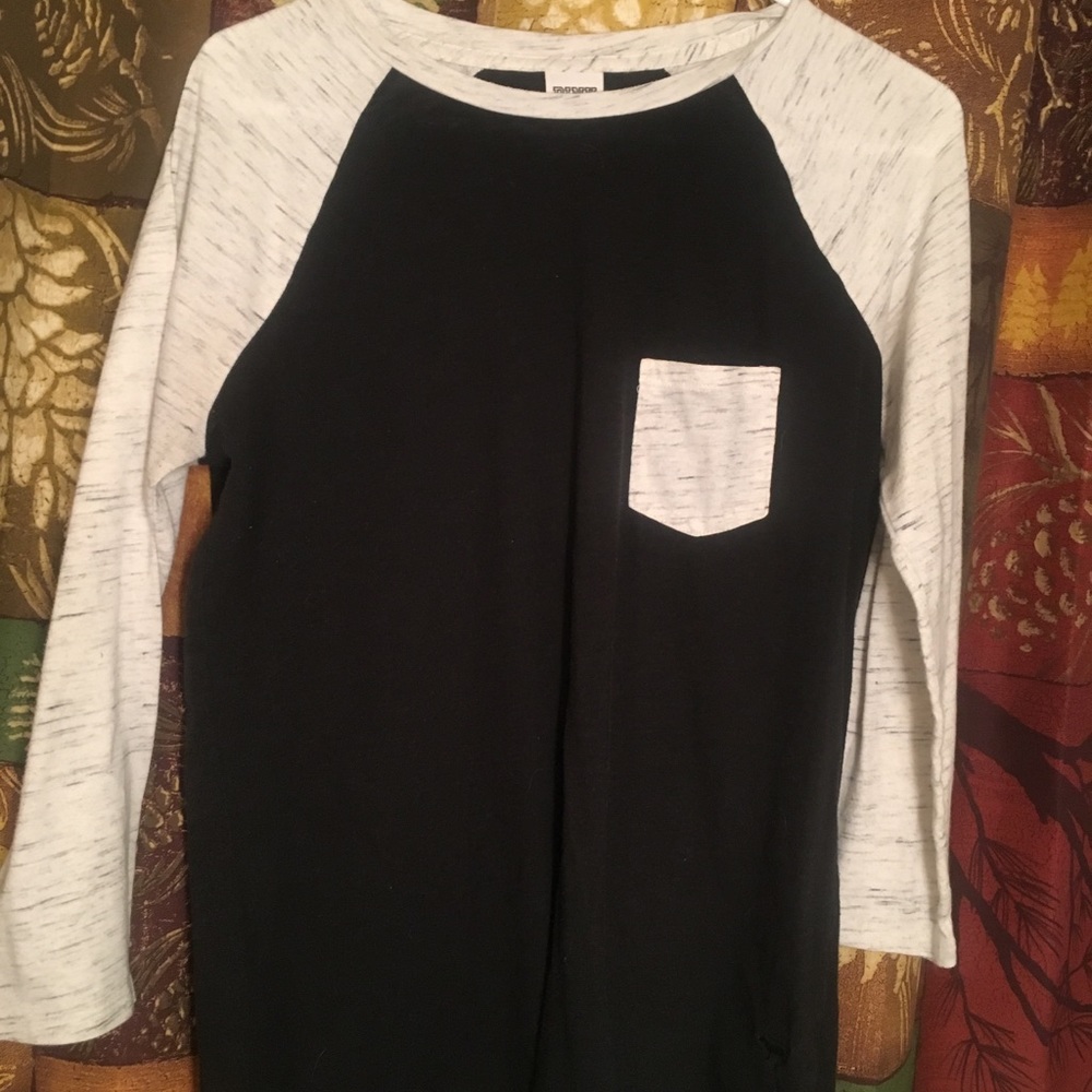 PINK three-quarter sleeve baseball shirt